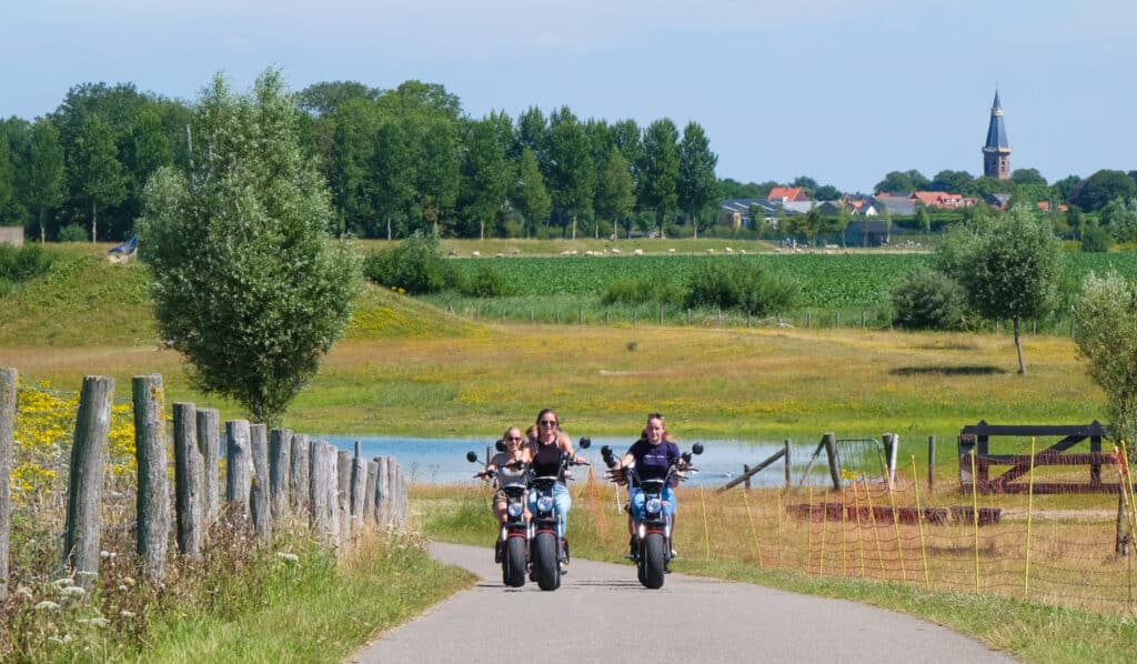 e-chopper-rent-en-joy-003